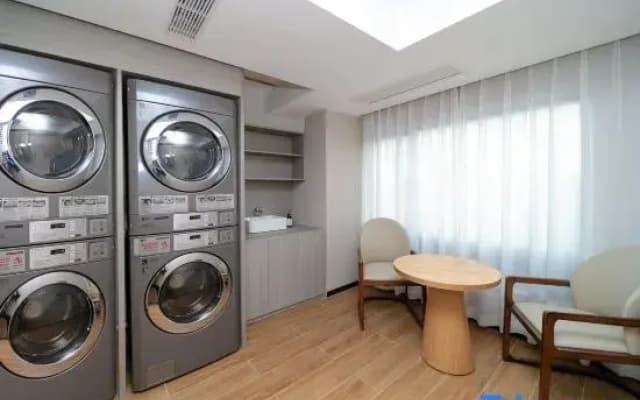 Cloudland Season S Hotel (Beihai Silver Beach Branch)