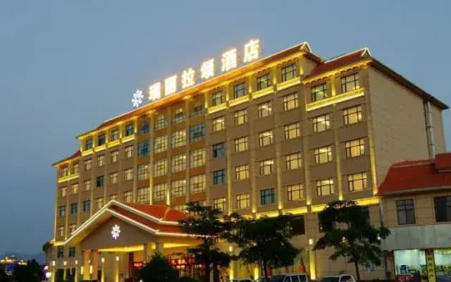 Lxora Hotel