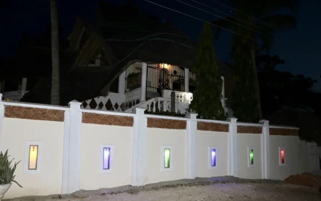 Lovely 4-bed Villa Family Oriented or a Smallgroup