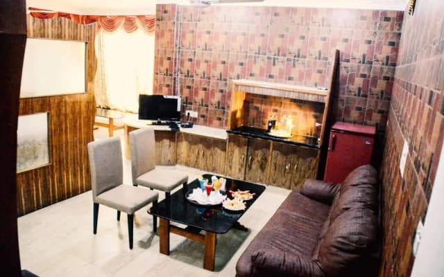 Hotel Aryan
