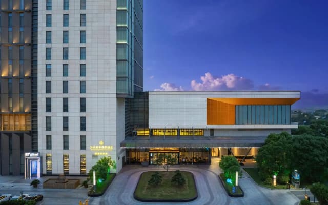 Changzhou Jiangnan Mingdu International Hotel (Jintan Store)