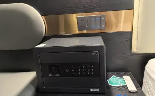 BIL Travel Hotel (Tianhe Bus Station Guangzhou East Station Branch)