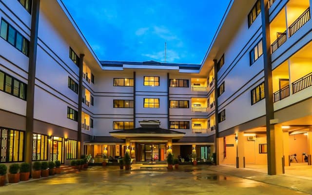 De Hug Hotel & Residence