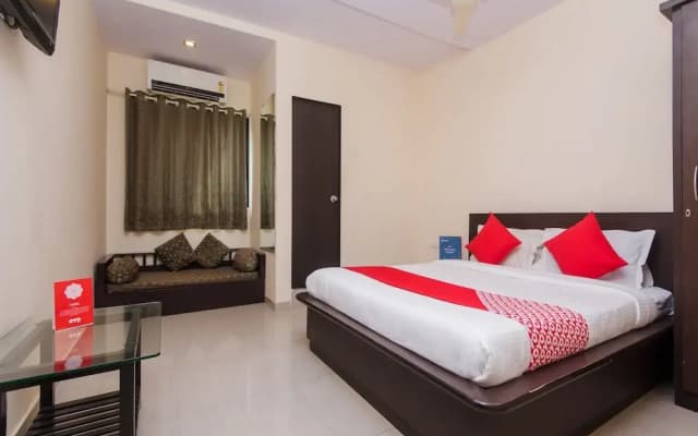 OYO 11890 Farmhouse Residency