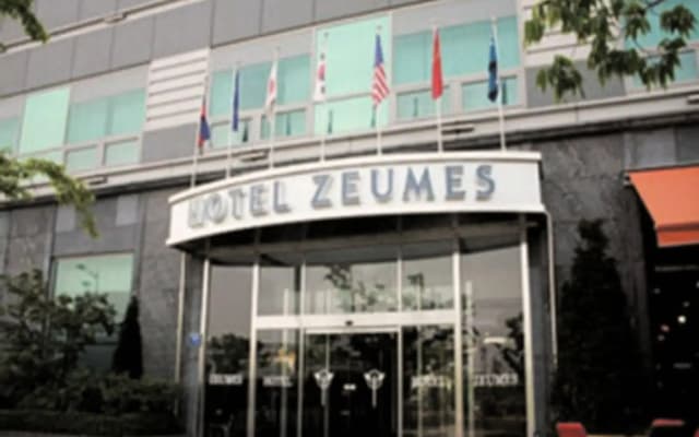 Incheon Airport Hotel Zeumes