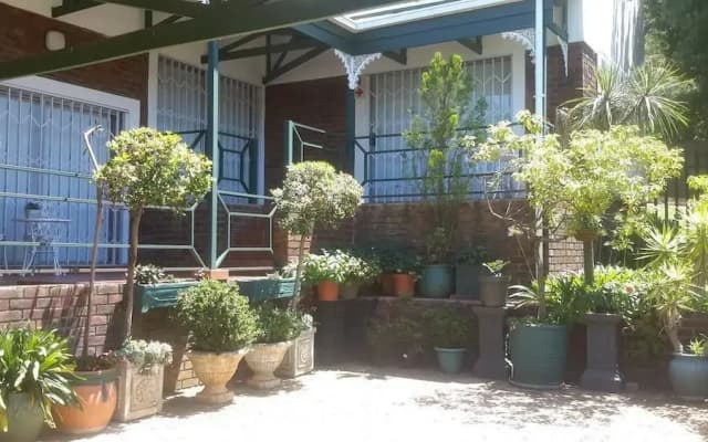 Chez Esme Guest House