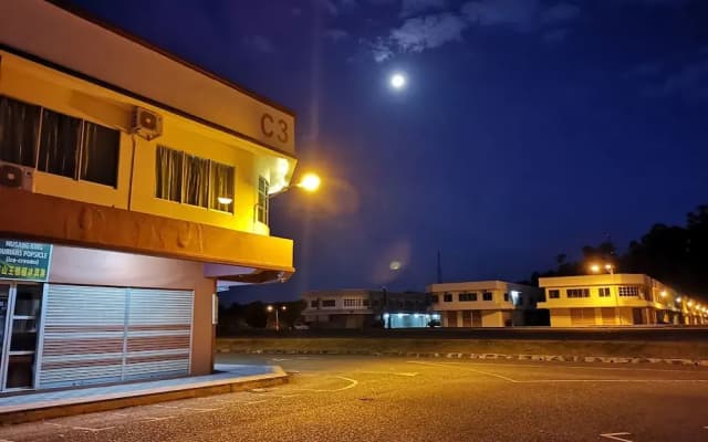 Indah Inn