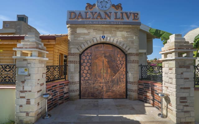 Dalyan Live Spa Hotel