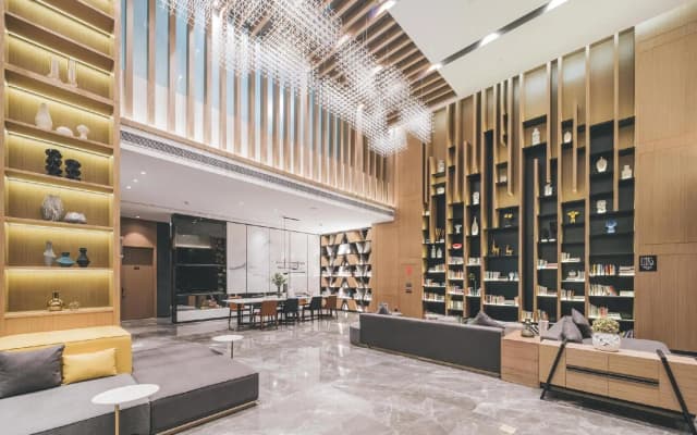 Atour Hotel (Dingsheng Plaza, Renmin Avenue)