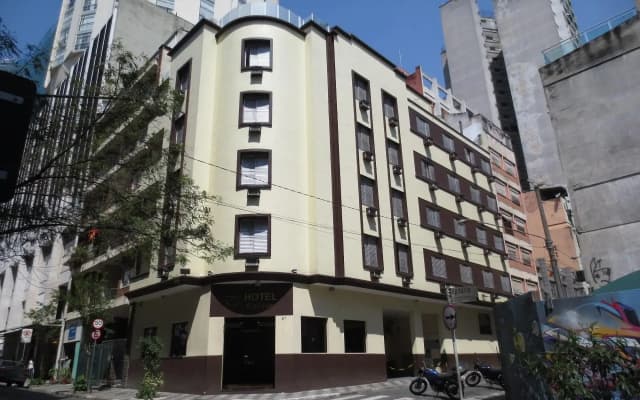 Hotel Calstar