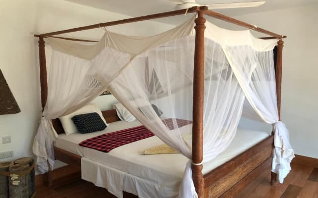 Promised Land Lodge