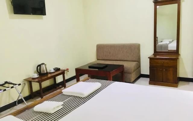 The Max Villa