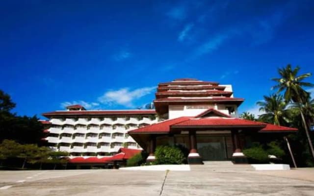 Supar Royal Beach Hotel