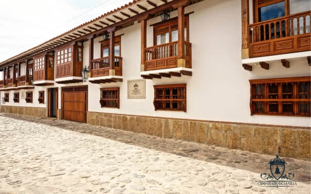 Hotel Campanario de la Villa
