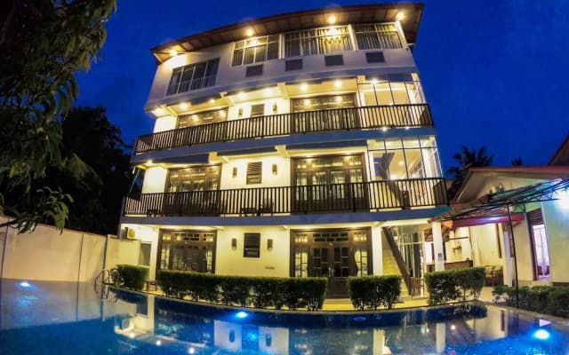 OYO 483 Kabalana Villa