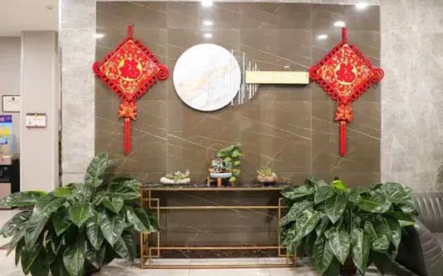 Super 8 Hotel (Jinzhou Leimonde International Auto City)