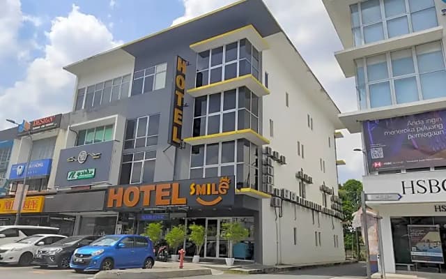 Smile Hotel C180 Cheras Selatan