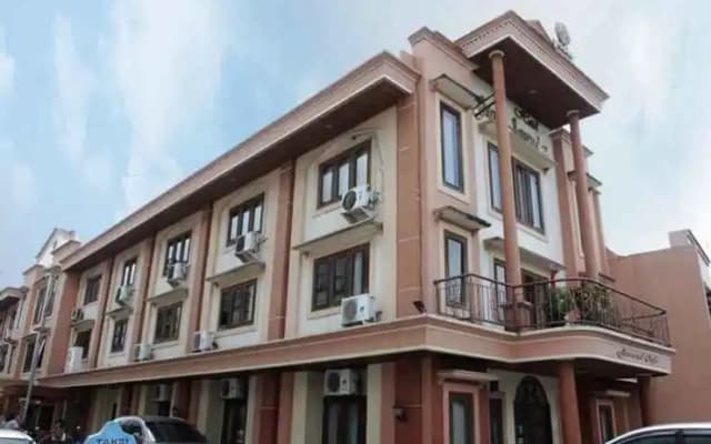 Hotel Grand Jamrud 2