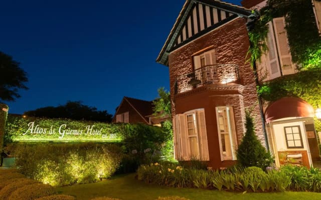 Altos De Guemes Hotel