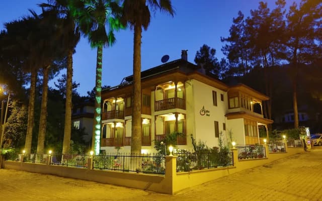 Ayka Otel
