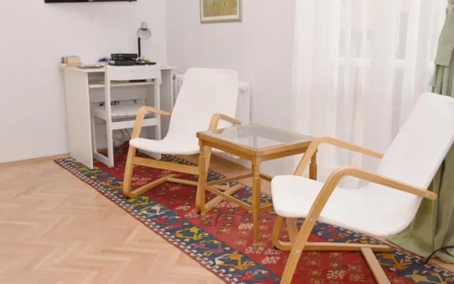 Charming Studio in City Center-Excellent Location
