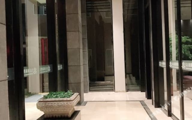 Fairyland Hotel (Linhai Yintaicheng)