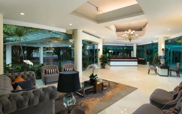 Delonix Hotel Karawang