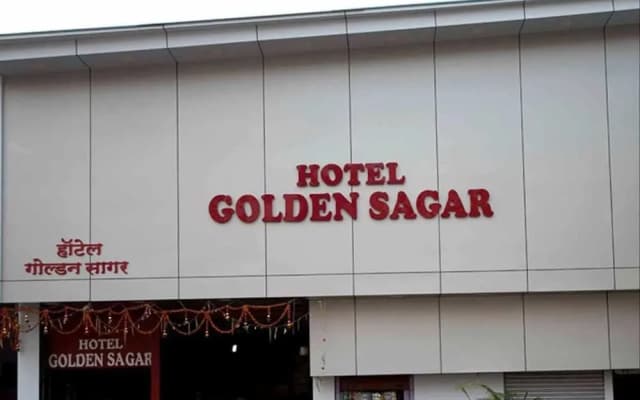 OYO Rooms LBS Marg BKC
