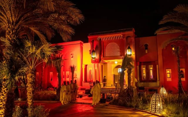 Nomadz Palace