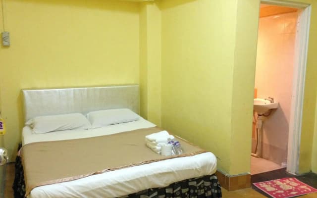 B Hotel Penang by OYO Rooms