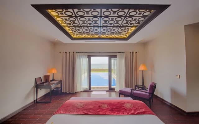 Lapochine Beach Resort (Formerly Ana Mandara Hue)