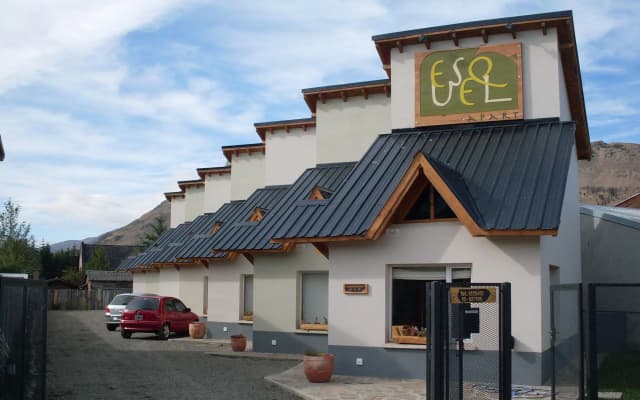 Esquel Apart