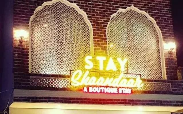 Stay Shaandaar