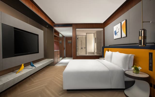 voco Hefei Binhu by IHG