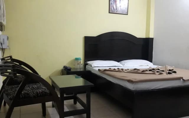 Hotel Shreeram Deluxe