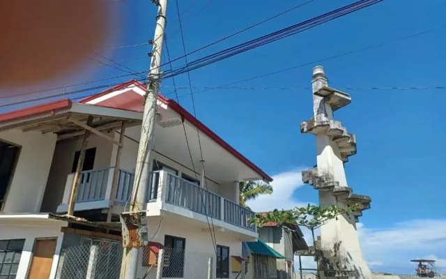 Old Parola Seaside Cottages