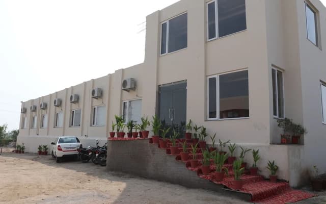 Mangal Grand Hotel