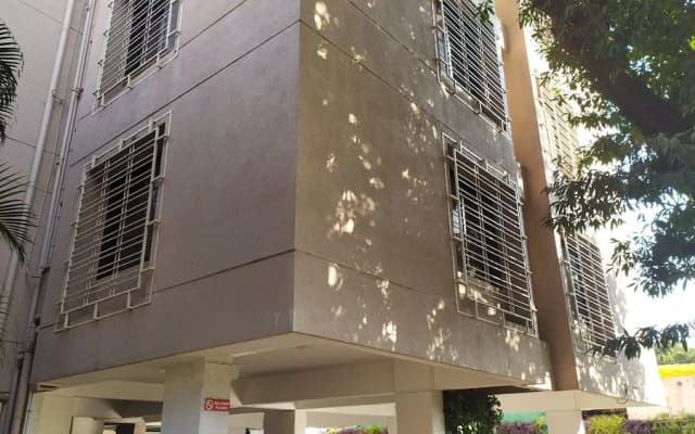 Hotel Kedari Residency