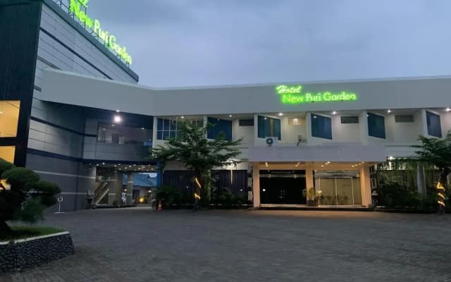Hotel Bandara Purigarden Semarang
