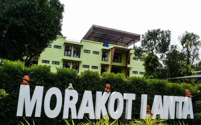 Morakot Lanta Resort