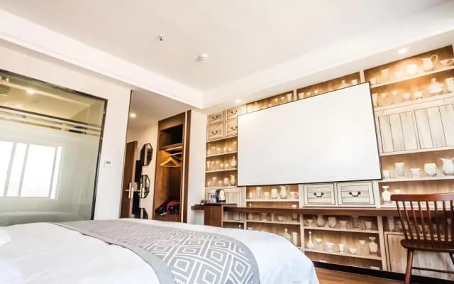 GME Anqing City Qianshan County Fortune Plaza Hotel