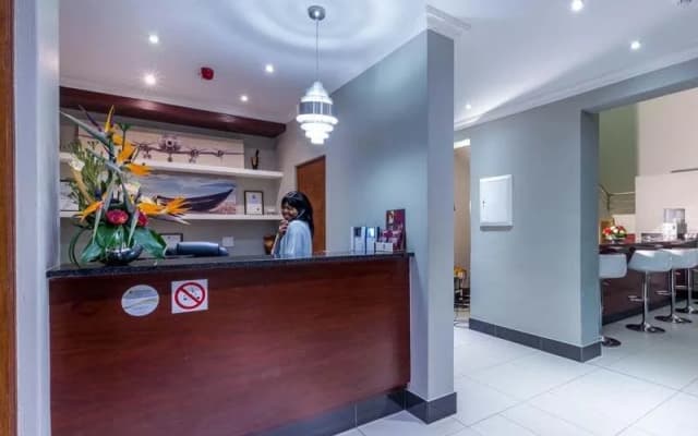 Tamboti Lodge Guest House