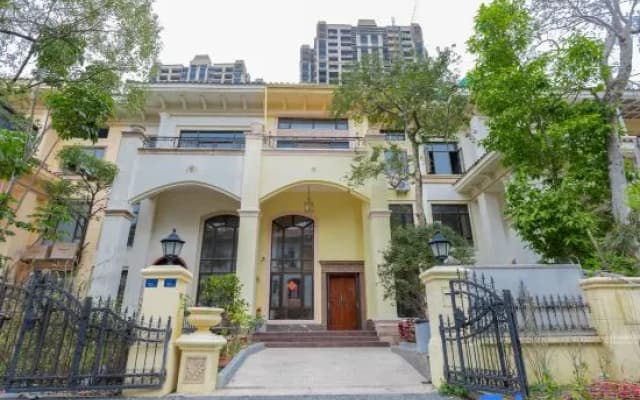 Qingyuan Evergrande Jinbi Tangquan Holiday Villa