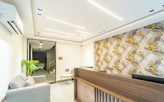 Hotel The Grand Tanishqa By Basotel