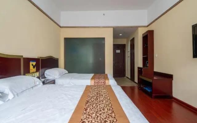 Hua Zi Hotel