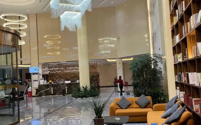Longshan Bicika Hotel