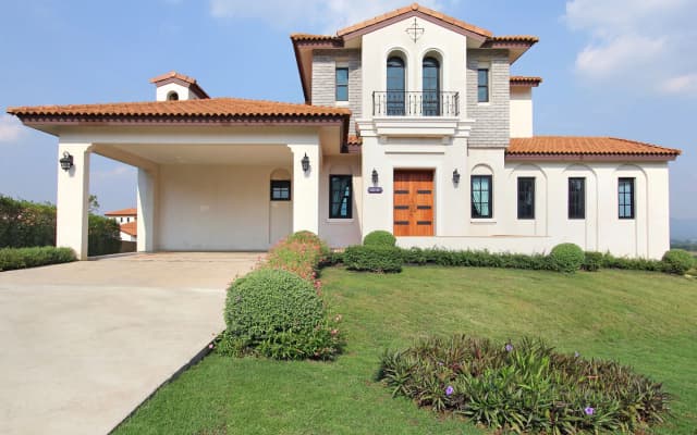 Mövenpick Resort Khao Yai