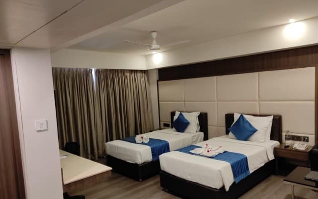 Hotel Minerva Grand