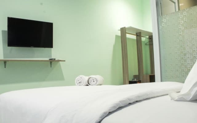 Studio Guesthouse Way Seputih Luxury near Central Park