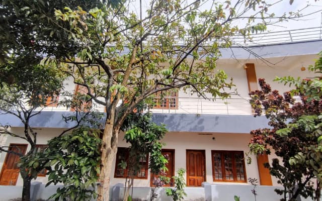 Grand Periyar Residency,Near Kumily Busstation